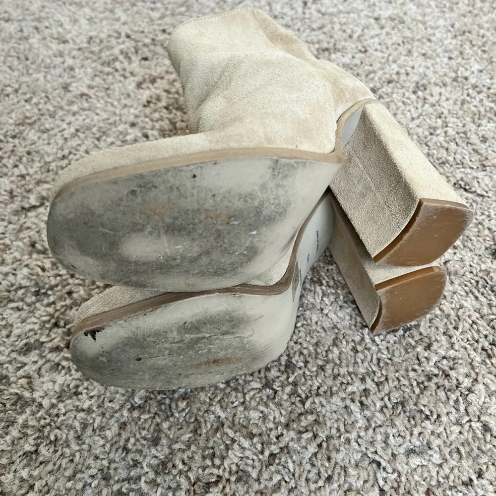 Bata Suede Ankle Boot Size EUR 40/ US 8.5   #006 - Picture 8 of 8